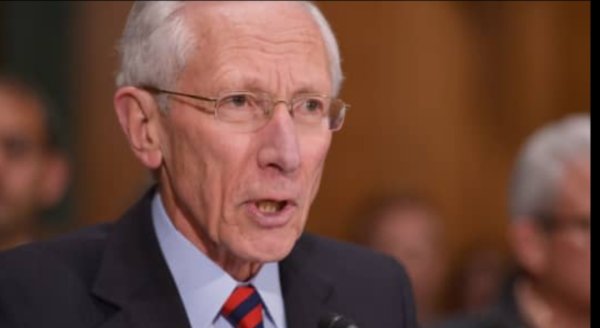 睿迎网 经济学泰斗菲舍尔逝世：培育伯南克、德拉吉的央行界“一代宗师”